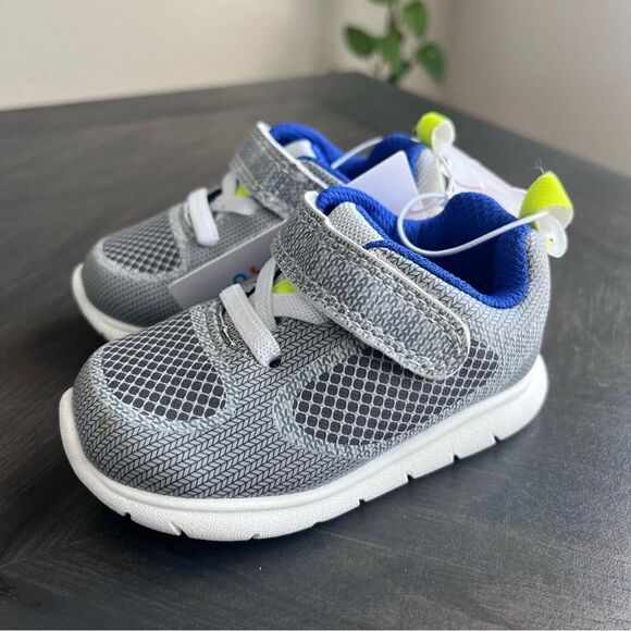CARTER’S Just One You Boy’s Silas Sneakers in Gray Size 3 NEW - Picture 6 of 11